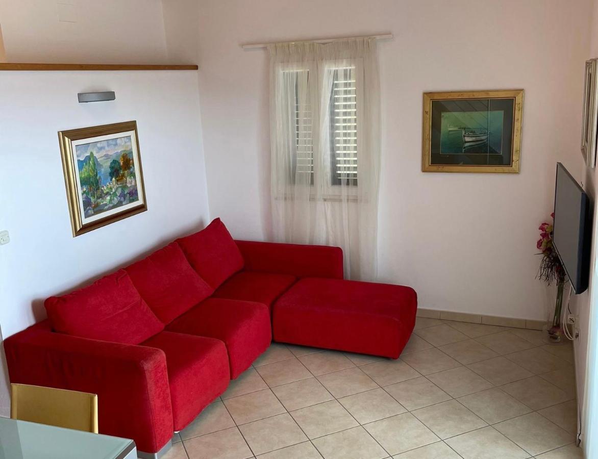 בול Apartments Josip מראה חיצוני תמונה