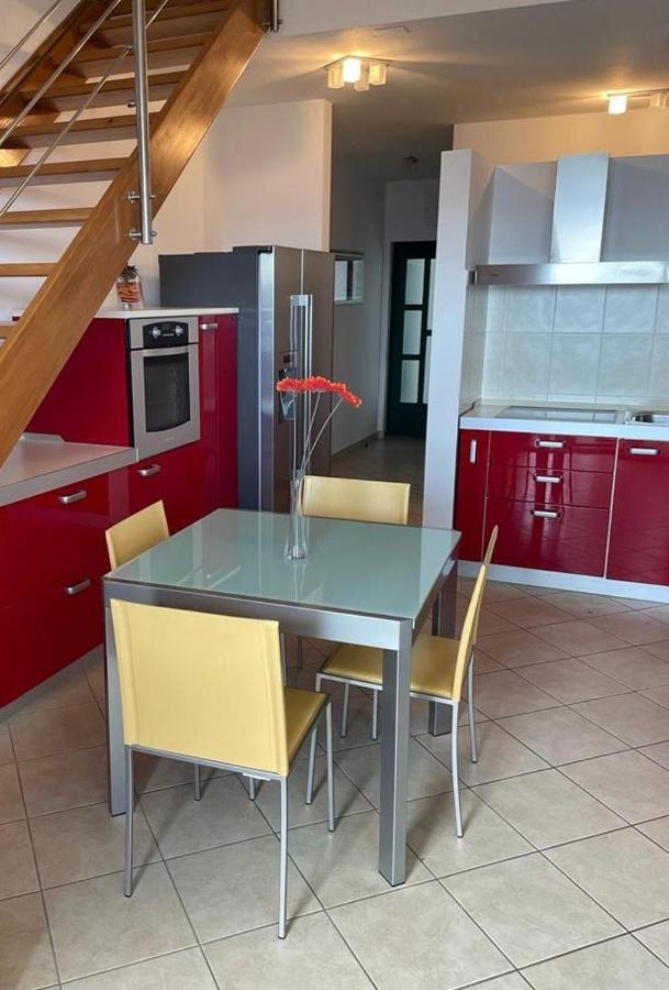 בול Apartments Josip מראה חיצוני תמונה